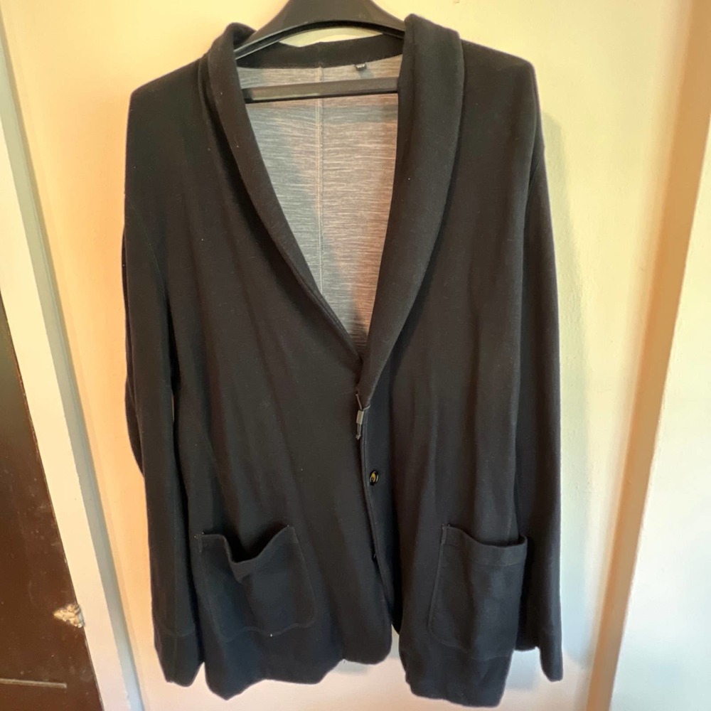 Murano XLT black sweater (note this is a tall!)